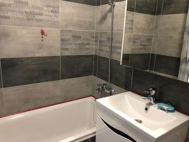 Апартаменты Apartment on Vatutina Винница-13